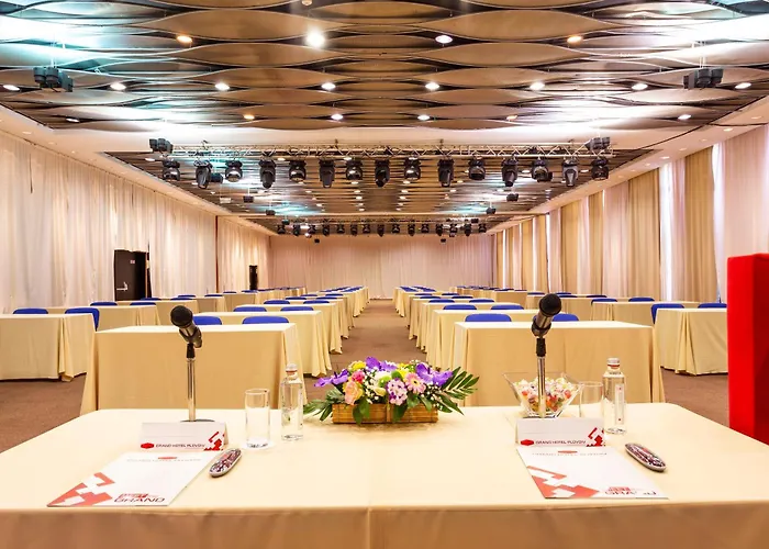 Ξενοδοχείο Grand