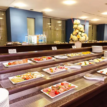 Grand Hotell