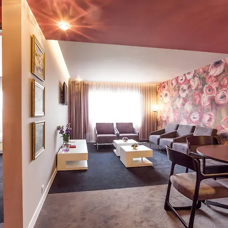 Hotel Grand