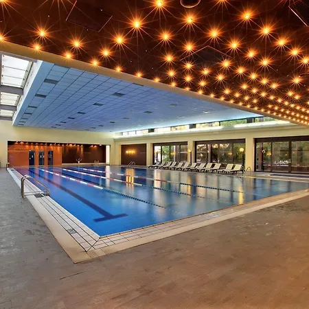 Hotel Grand 4*