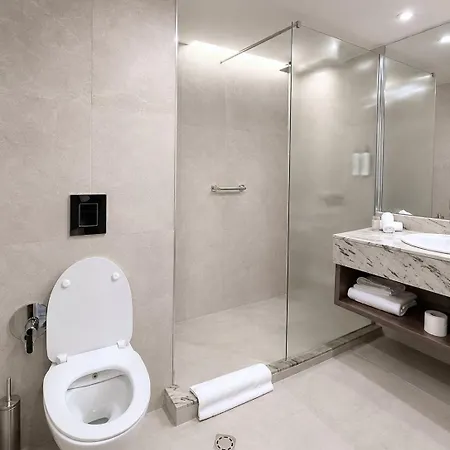 Ξενοδοχείο Grand 4*